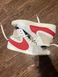 Кроссовки Nike blazer mid 77