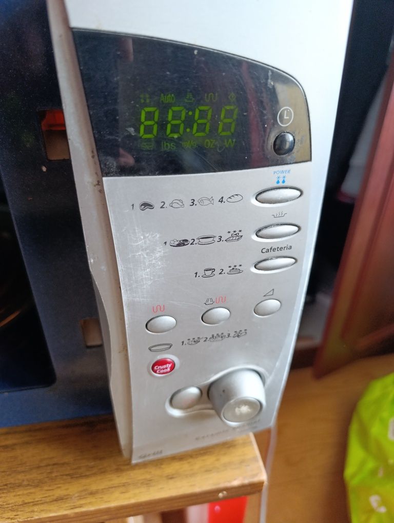 Kuchenka mikrofalowa Samsung tanio
