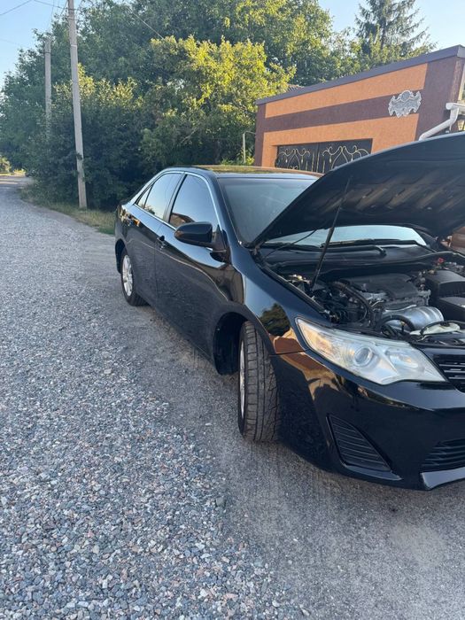 Продам  або обміняю Toyota Camry 50 USA