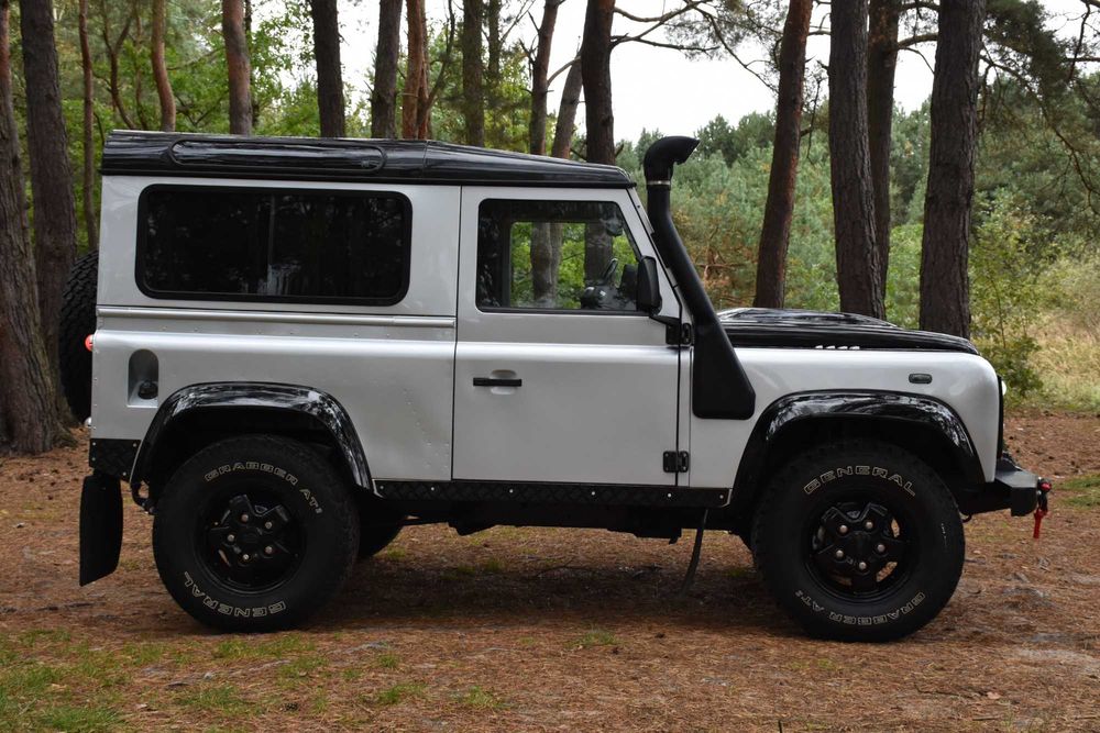 Land Rover Defender 90 2,4TD4 2009r. idealny jedyny taki