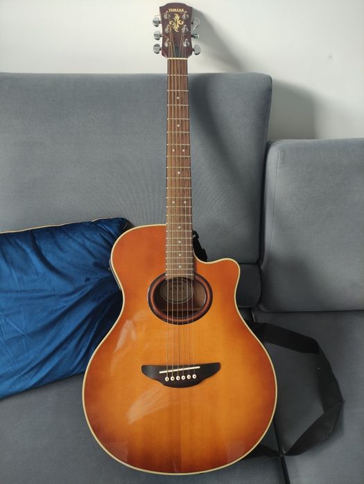 Gitara elektroakustyczna Yamaha APX-5A stan bardzo dobry