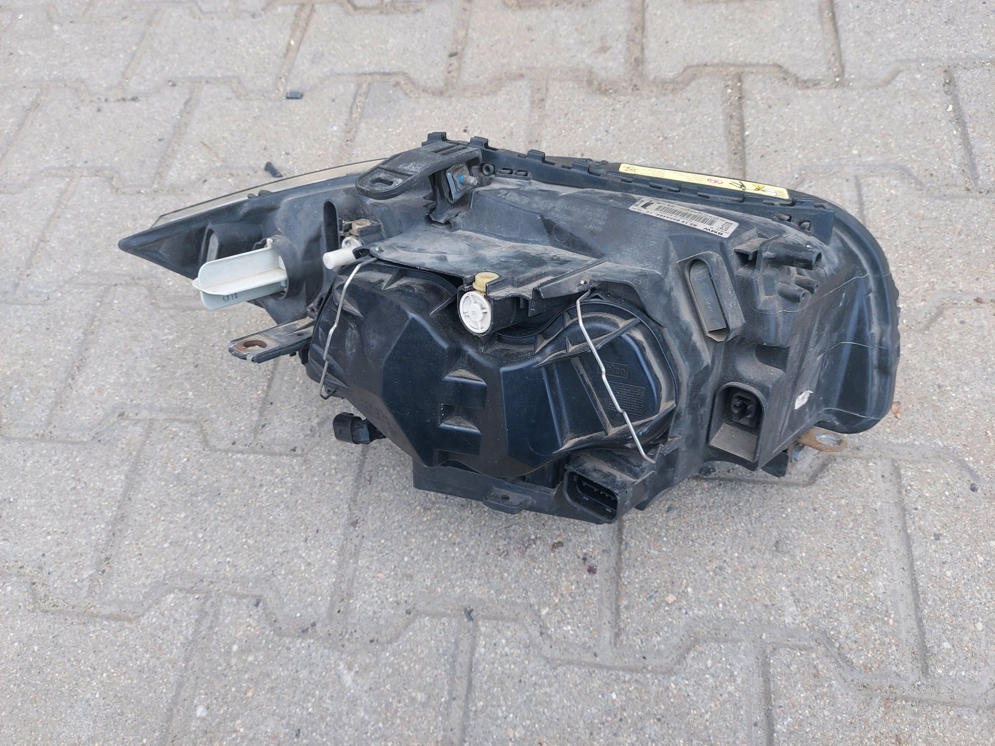 Lampa reflektor BMW E81 E82 E87 E88 xenon lewa EUROPA orginał