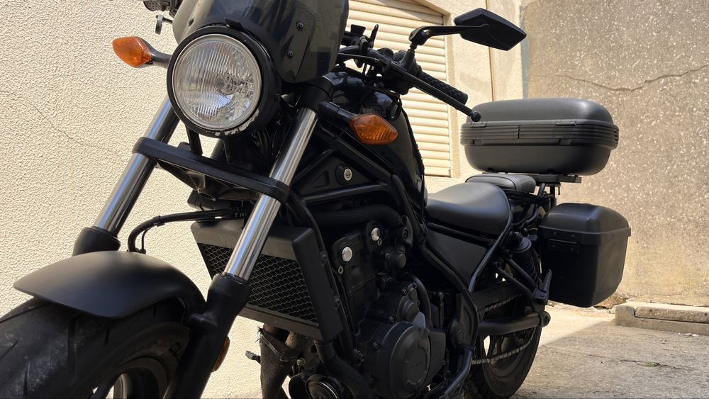 Honda Rebel 500 CMX com malas incluidas