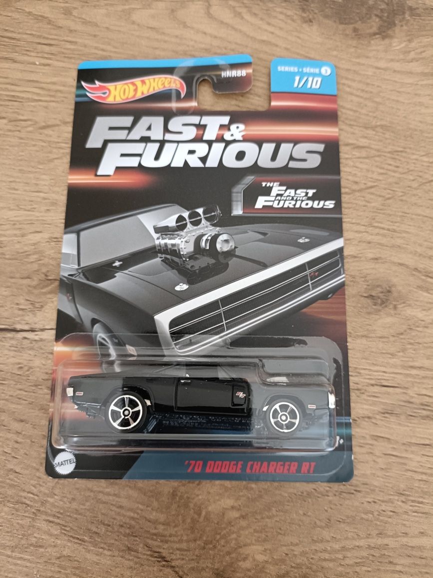 Hot wheels Seria 3 1/10 '70 Dodge Charger RT