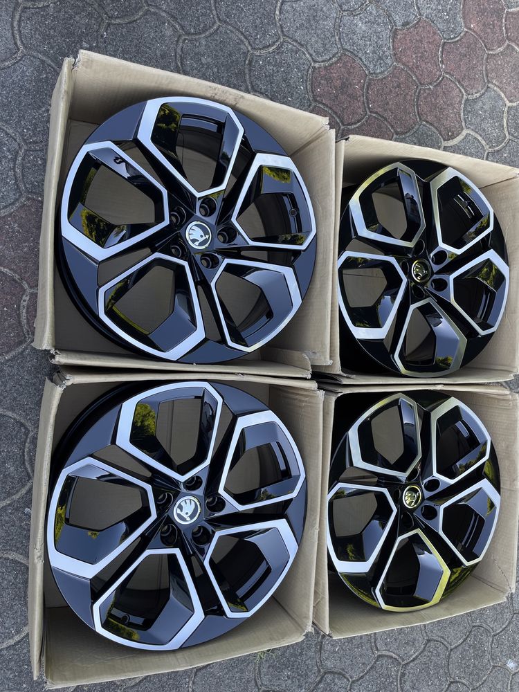 Felgi Skoda Octavia 4 Rs 19 cali idealne 5x112 superb 5e3