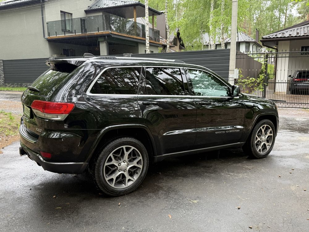 Jeep Grand Cherokee 2018року Ювілейна версія.