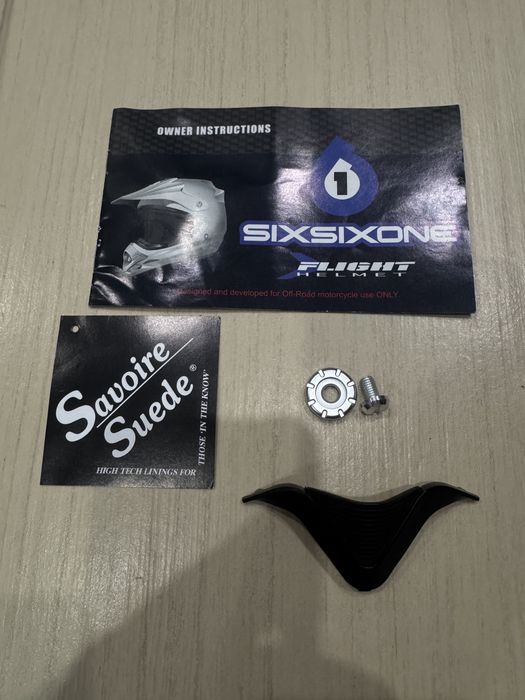 Мото шлем фуллфейс SixSixOne (661) Comp