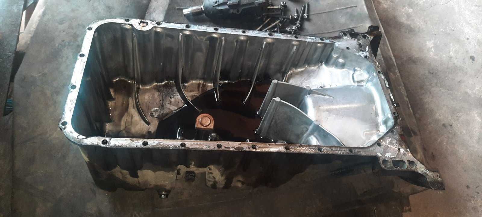 Поддон Mercedes Sprinter 2.2cdi om 611