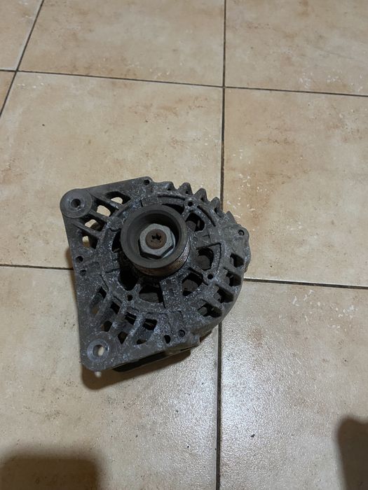 Генератор Renaul Laguna 2 , Trafic, Vel Satis