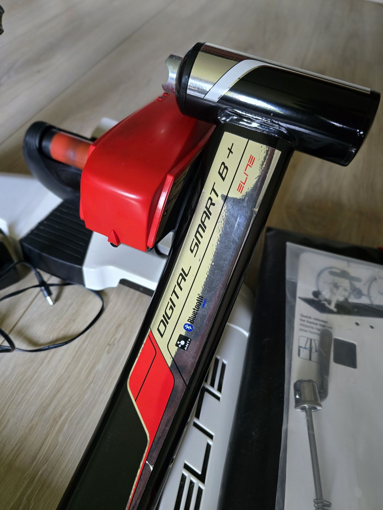 Trenażer elite qubo digital smart b+
