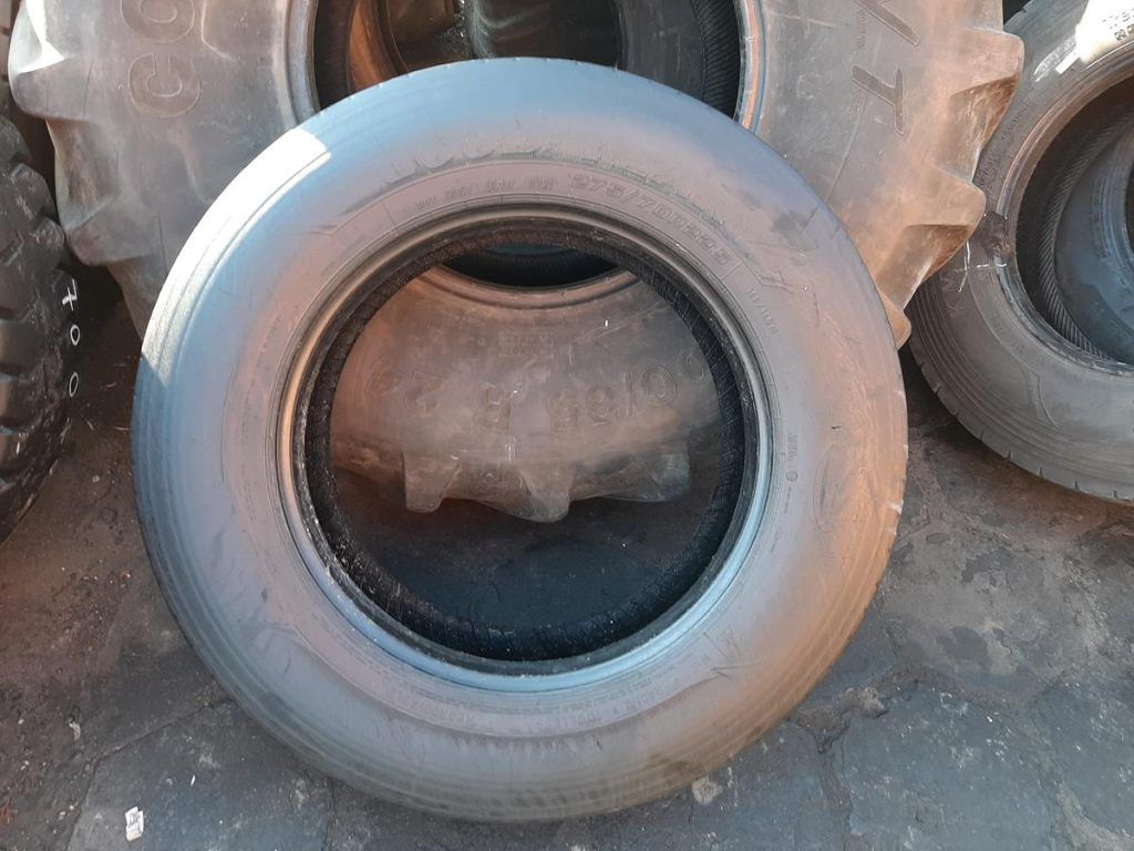 Opona używana ciężarowa 275/70R22.5 GOODYEAR KMAX S 400zł C2460