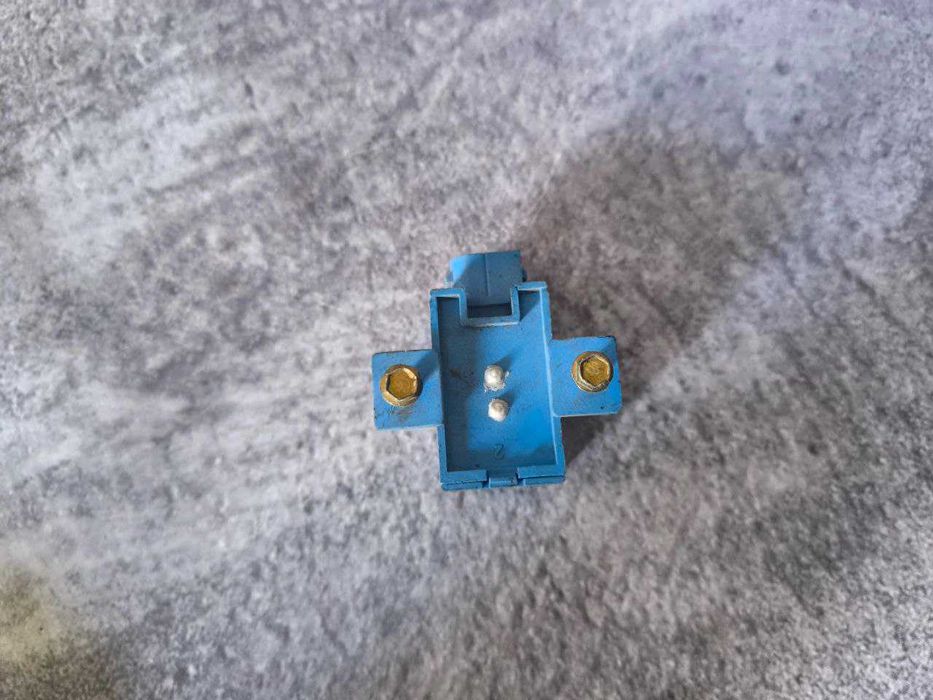 Аварійний вимикач центрального замка BMW E36 E34 E39 61311388224