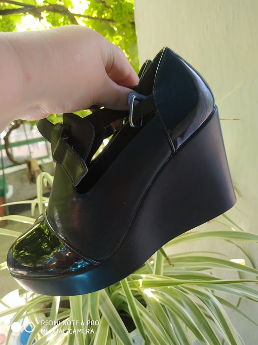 Туфлі ,шкірзам б/у