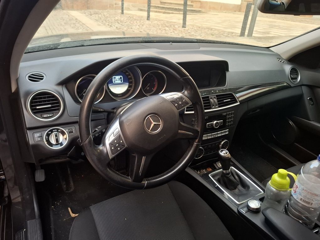 Mercedes c220 170cv 2011