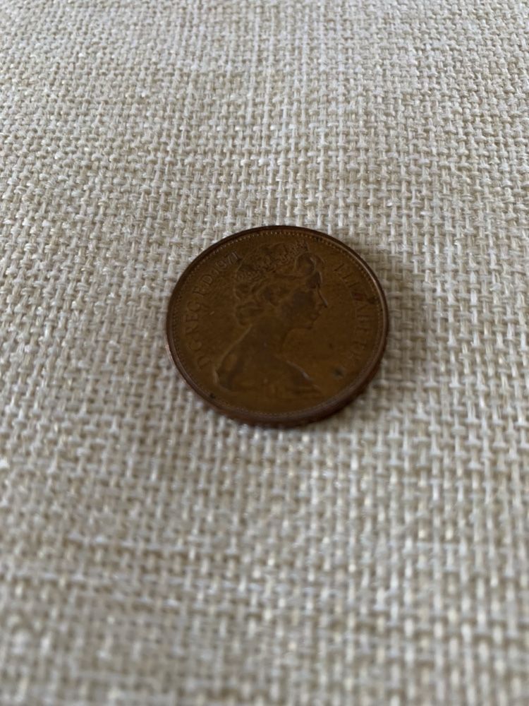 New pence Elizabeth II 1971