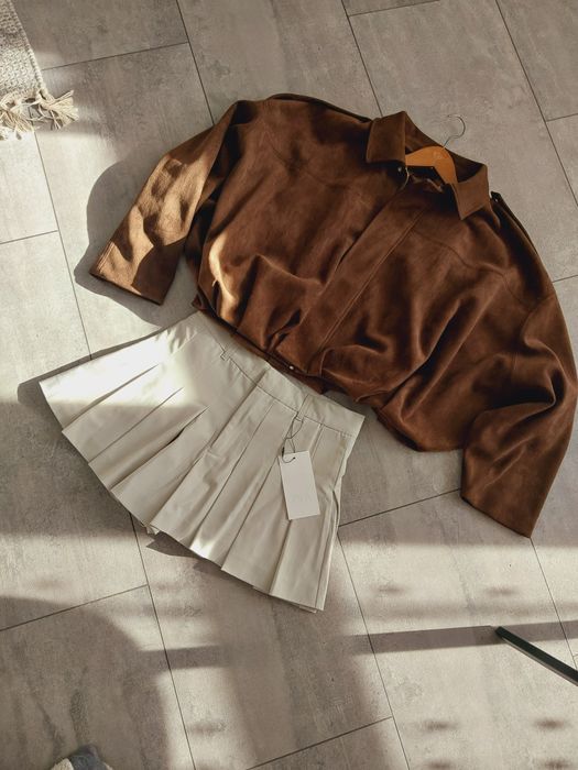 Nowe spodnico spodenki zara plisowane 36S