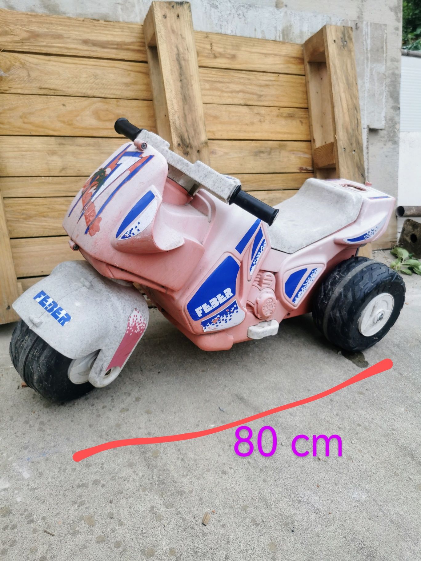 Moto em plástico para criança