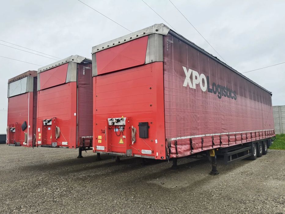 Schmitz Cargobull FIRANKA /  VARIOS / DACH REGULOWANY / 5 SZTUK /  2 pozycje zawieszenia /