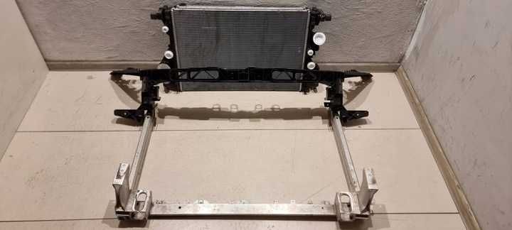 MERCEDES GLA W247 Передня панель, телевізор