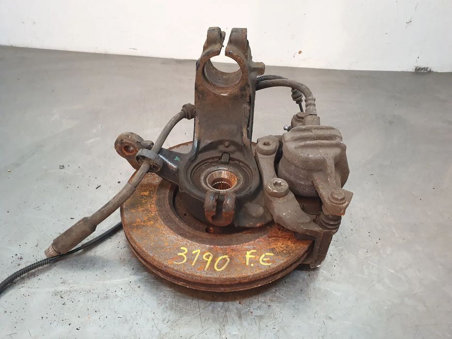 Manga de eixo frente esquerda PEUGEOT 208