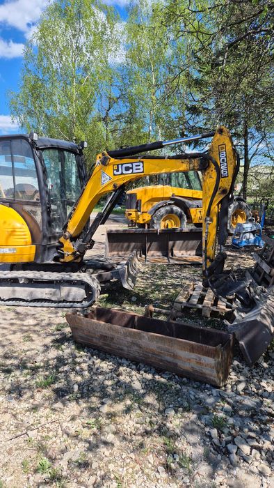 Minikoparka JCB 8026