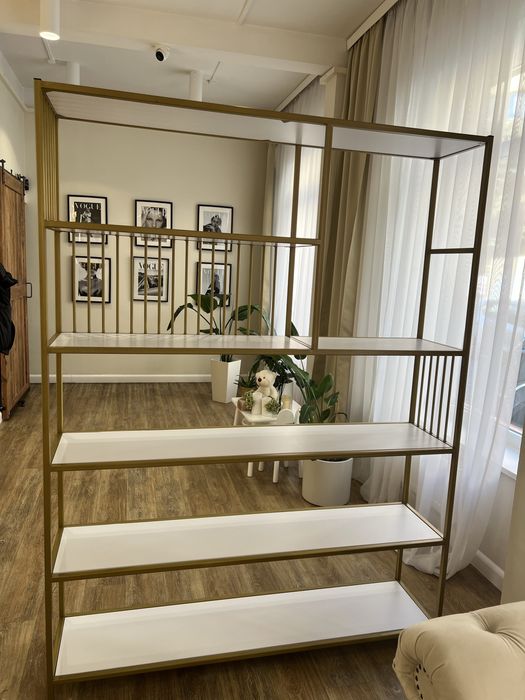 Designerski regał metalowy loft złoty biały