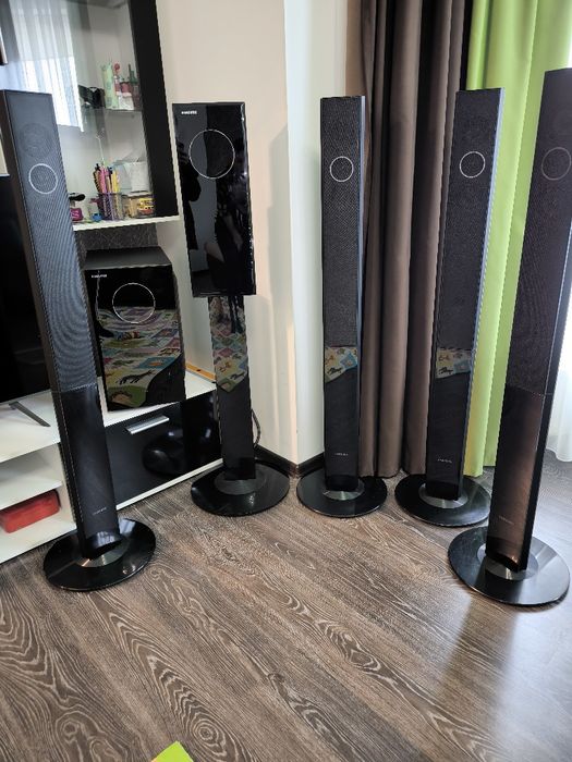 Система домашнього кінотеатру Samsung HT-TXQ120 5.1 (TallBoy DVD, 1000