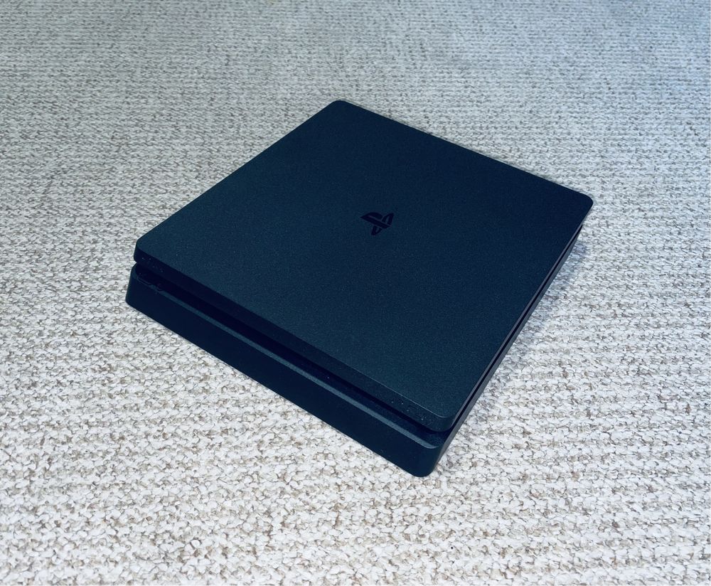 PlayStation 4 - PS4 Slim - 1000Gb  - Повний комплект - Ігри