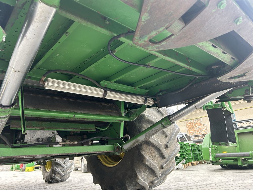 Комбайн John Deere 9760STS 2005 8.1