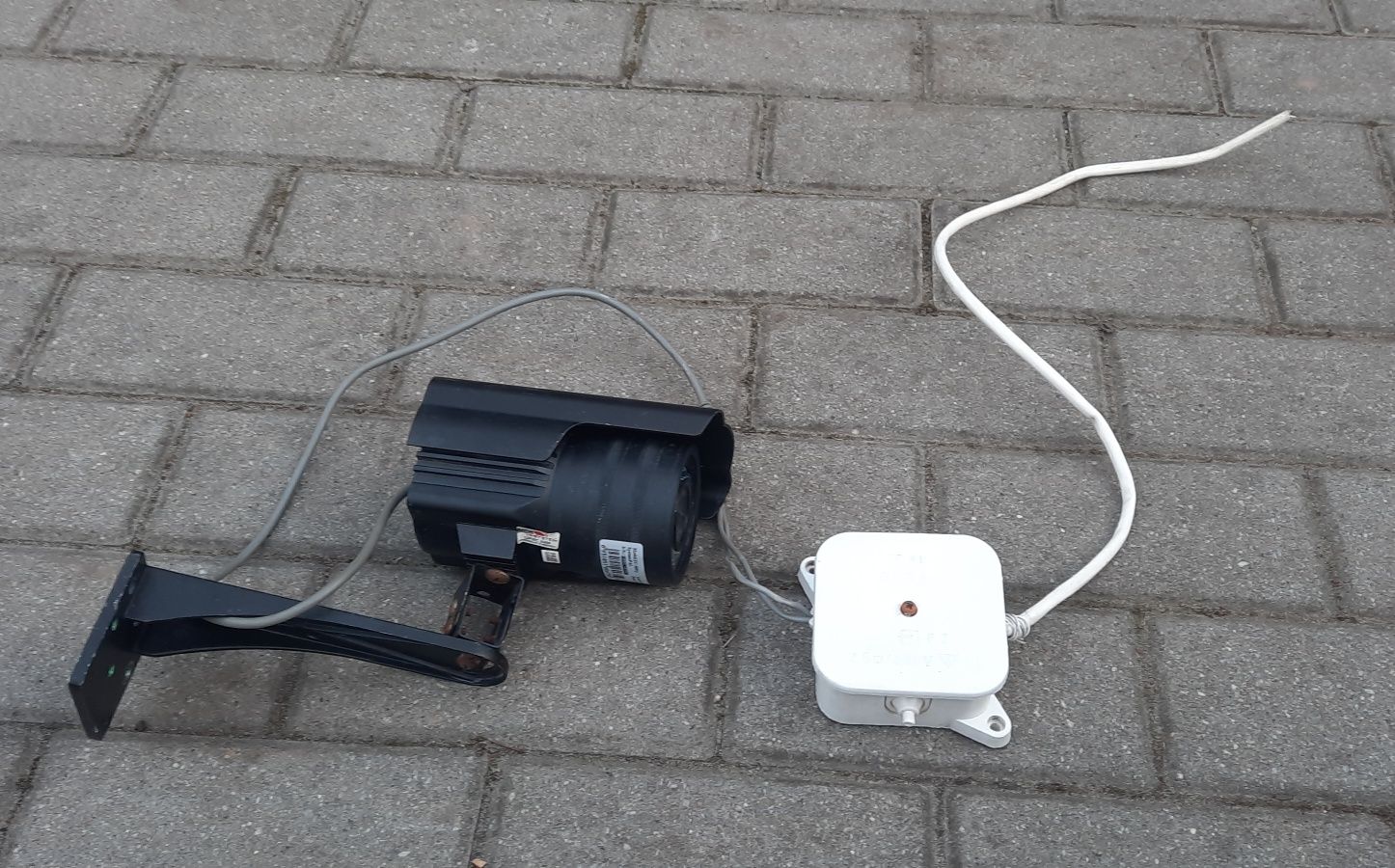 Kamera atrapa kamery monitoring kamera do domu ogrodu garażu atrapa