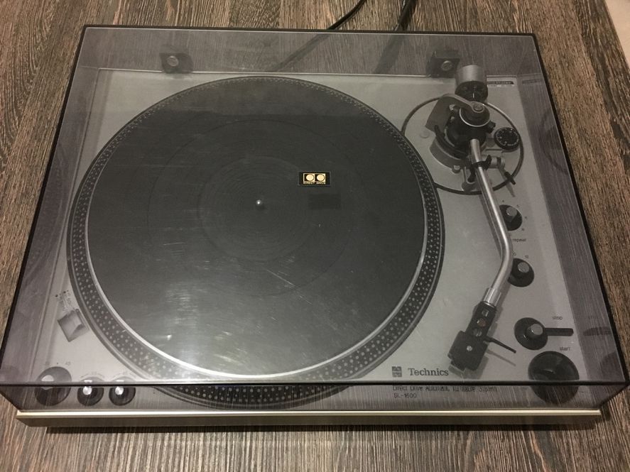 Продам проигрыватель Technics SL-1600 Direct-Drive Automatic System