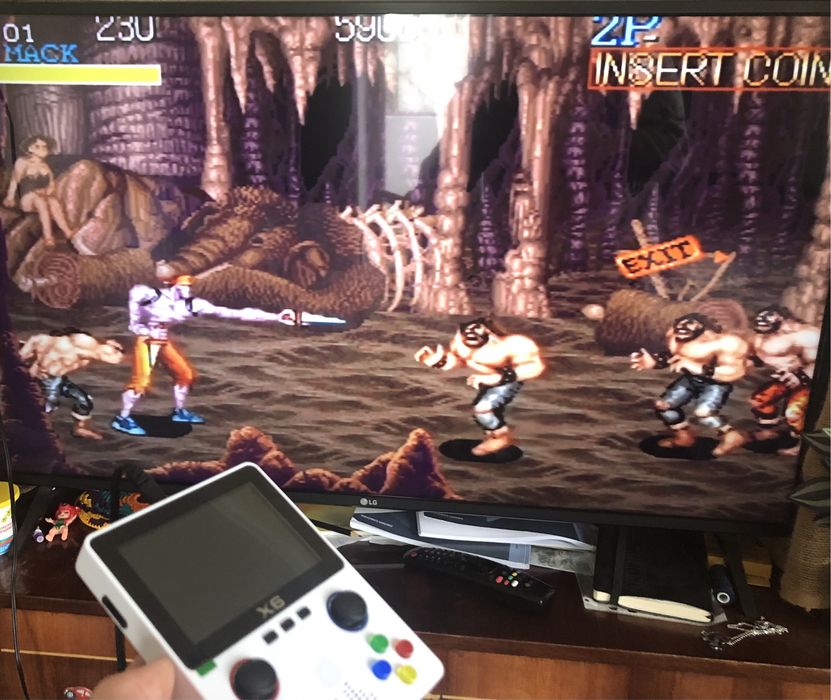 Портативна ігрова консоль новий товар