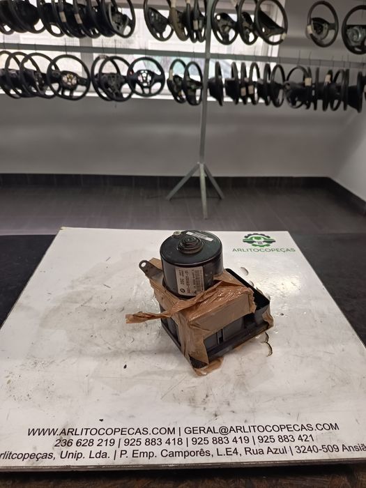 Bomba direção Renault Trafic III 1.6 DCI