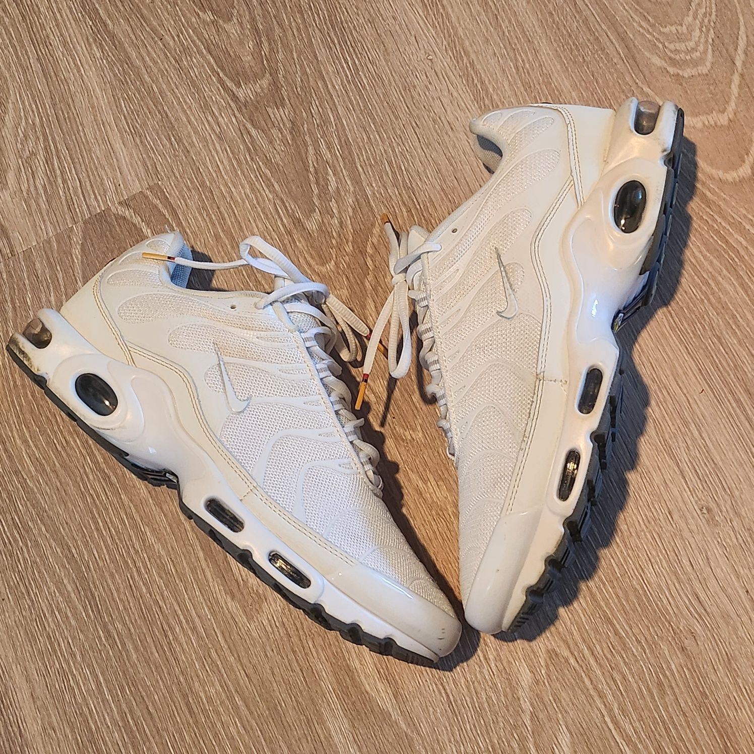 Кроссовки Nike air max plus white 604133-139