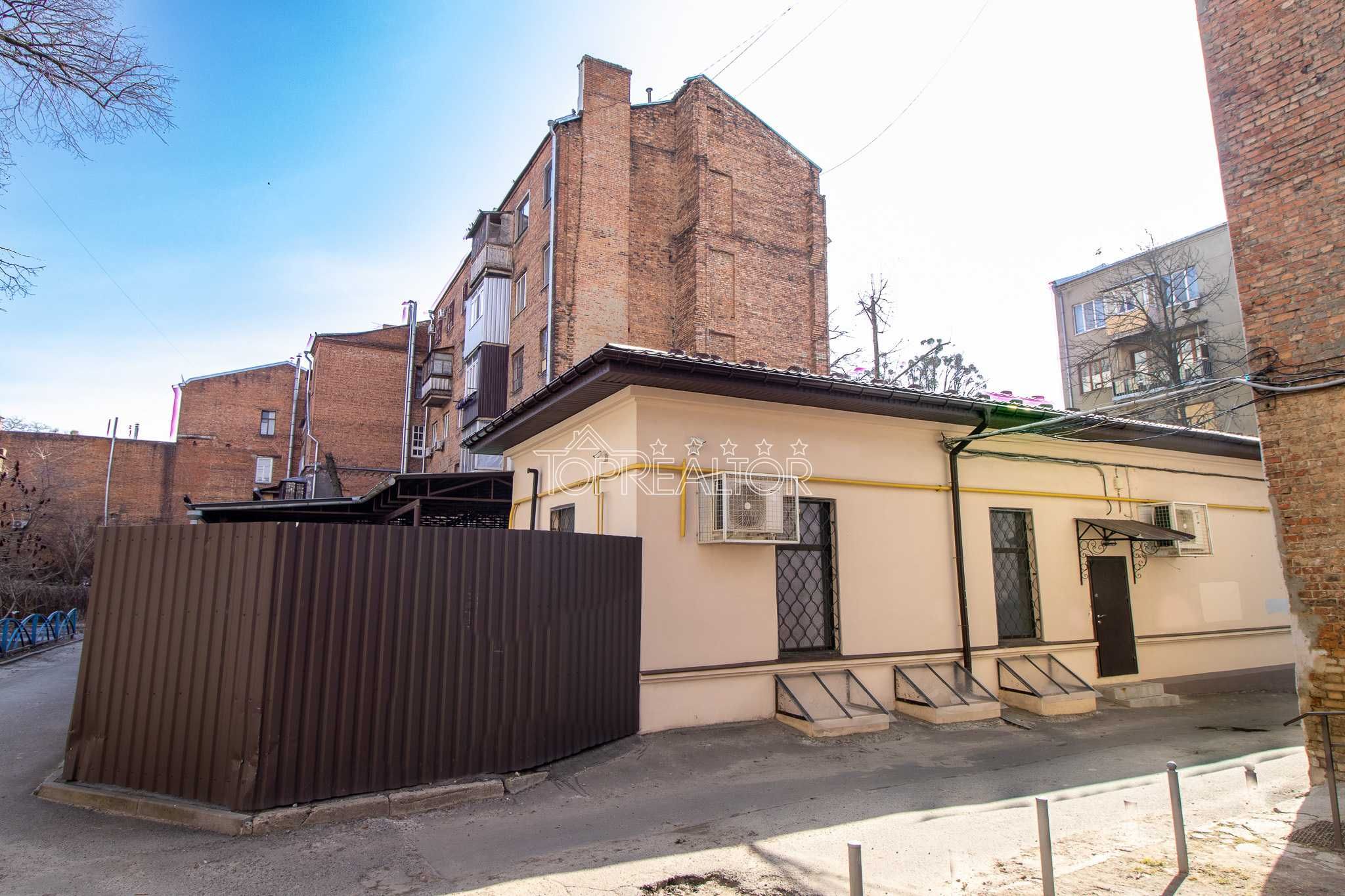 Продам 1-эт здание ул. Максимилиановская. Пушкинская