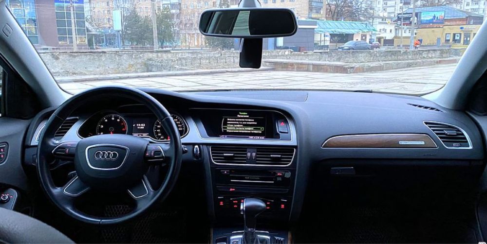 Audi A4 Premium 2014 року, S-Line повний привід, автомат