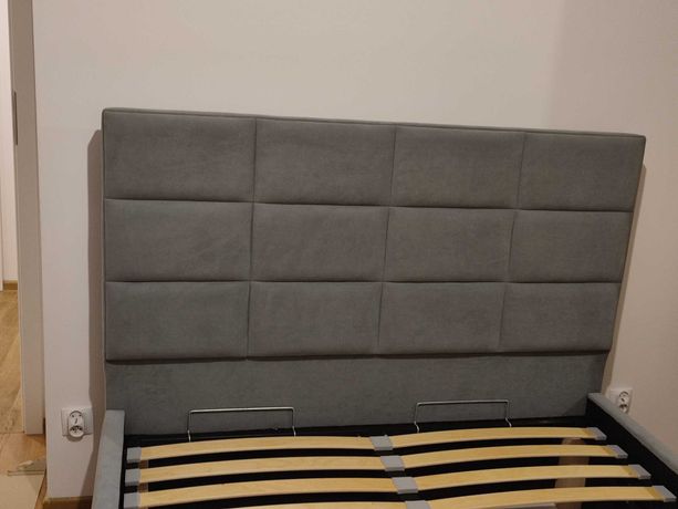 Łóżko tapicerowane, kwadraty, pojemnik, producent 140x200