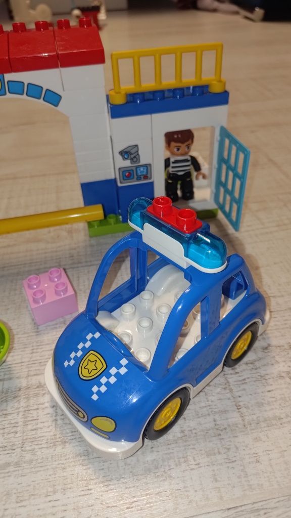 LEGO DUPLO Posterunek policji 10902