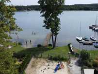 Domek z widokiem na jezioro, prywatna plaża - Boszkowo