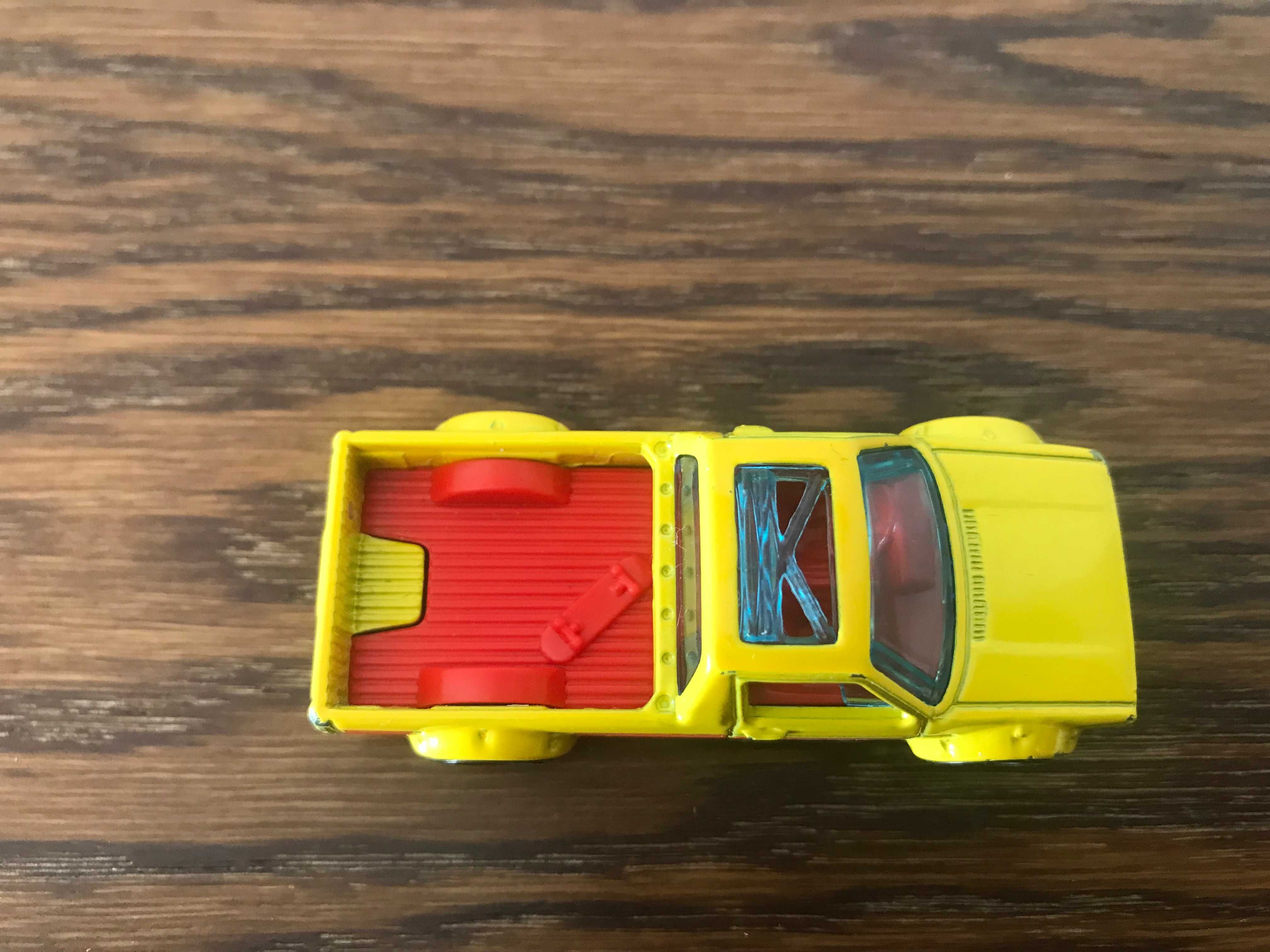 Hot Wheels Mattel Volkswagen Caddy resorak
