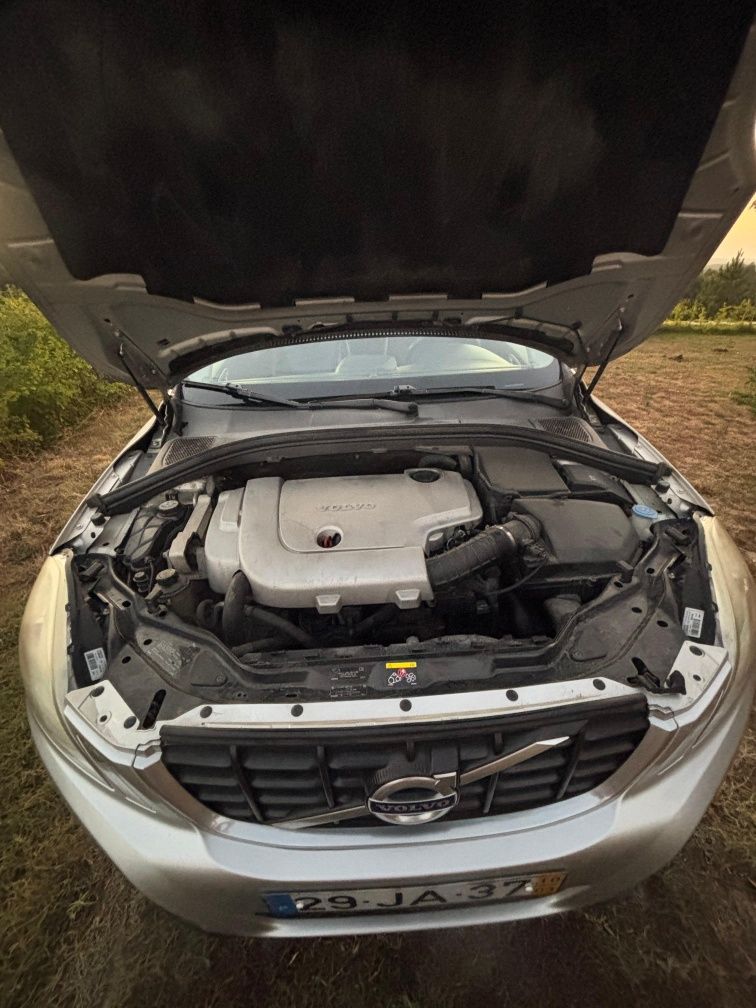 Volvo xc60 d5 awd 2010