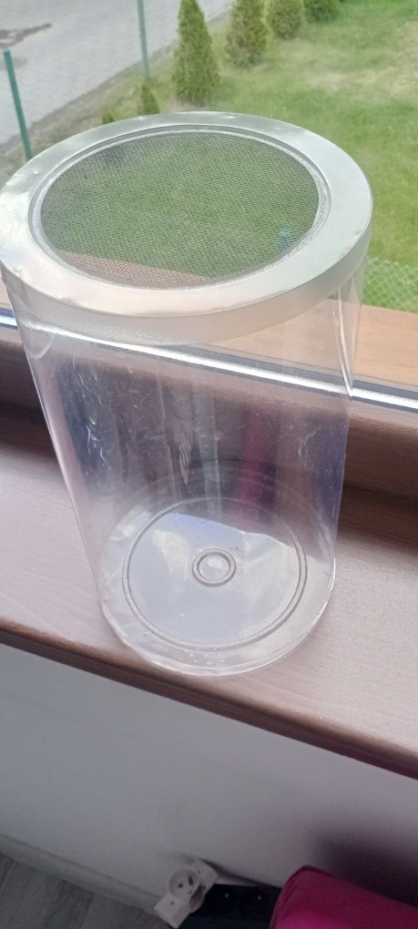 Tuba terrarium pojemnik na patyczaki pająki ślimaki