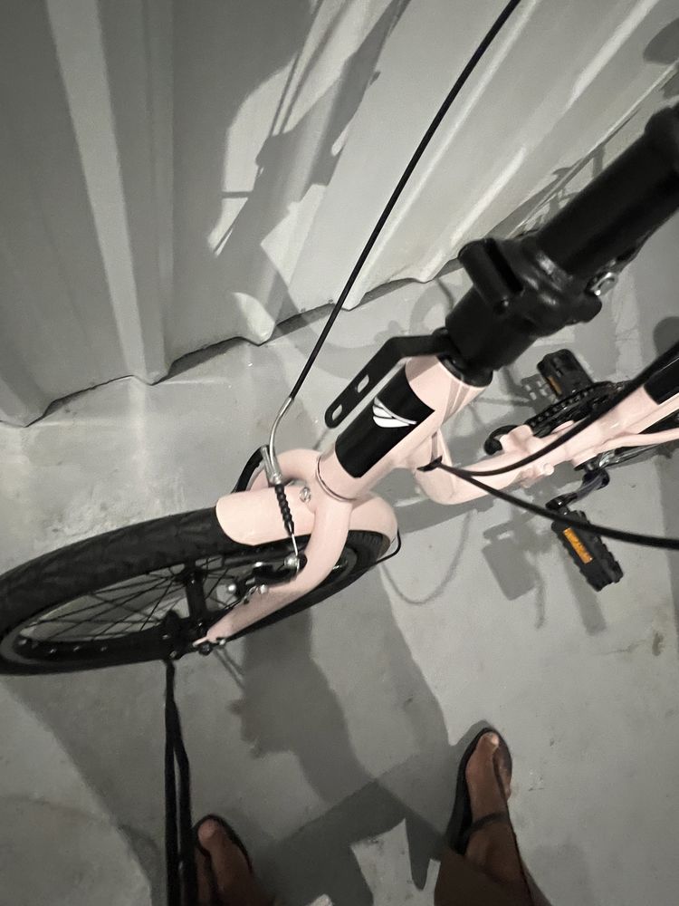 Bicicleta dobravel Rosa com cesto