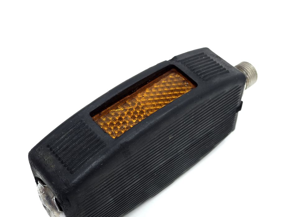 NOWY prawy pedał gumowy Stomil Bydgoszcz ZZR Romet Karat Flaming Wigry