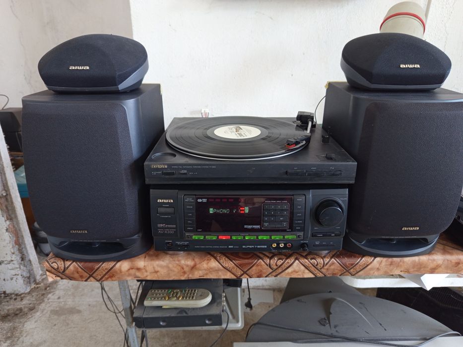 Ресивер с винилом aiwa