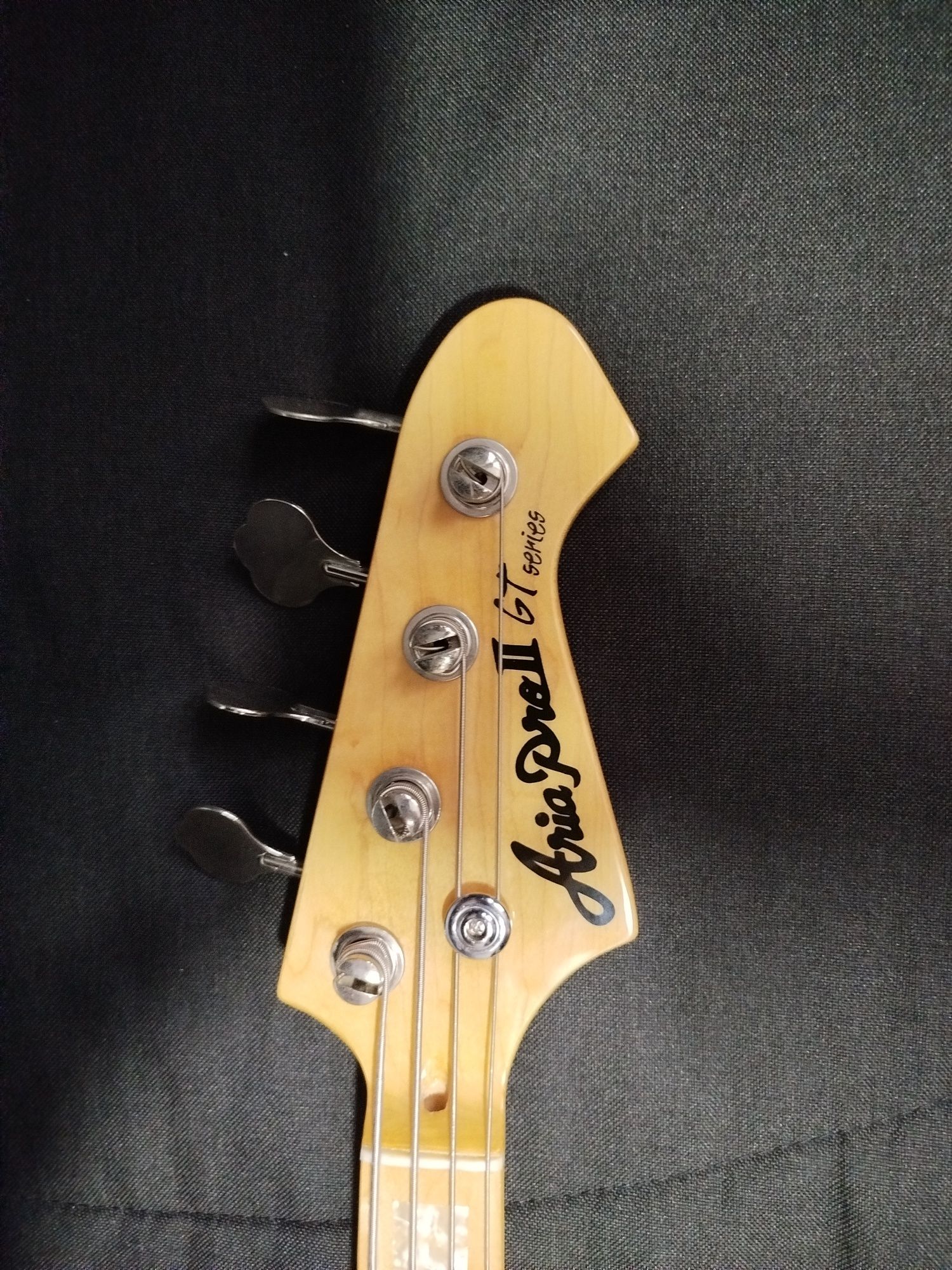 Gitara basowa Aria Pro II GT Series