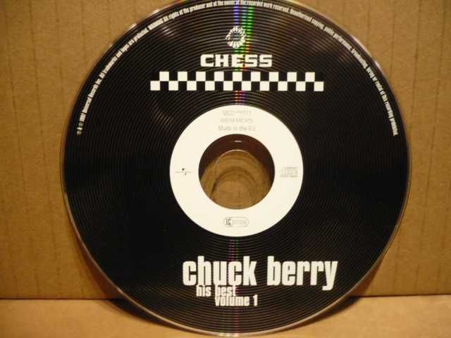 Cztery płyty CD : Chuck Berry, Fats Domino, Jim Reeves.