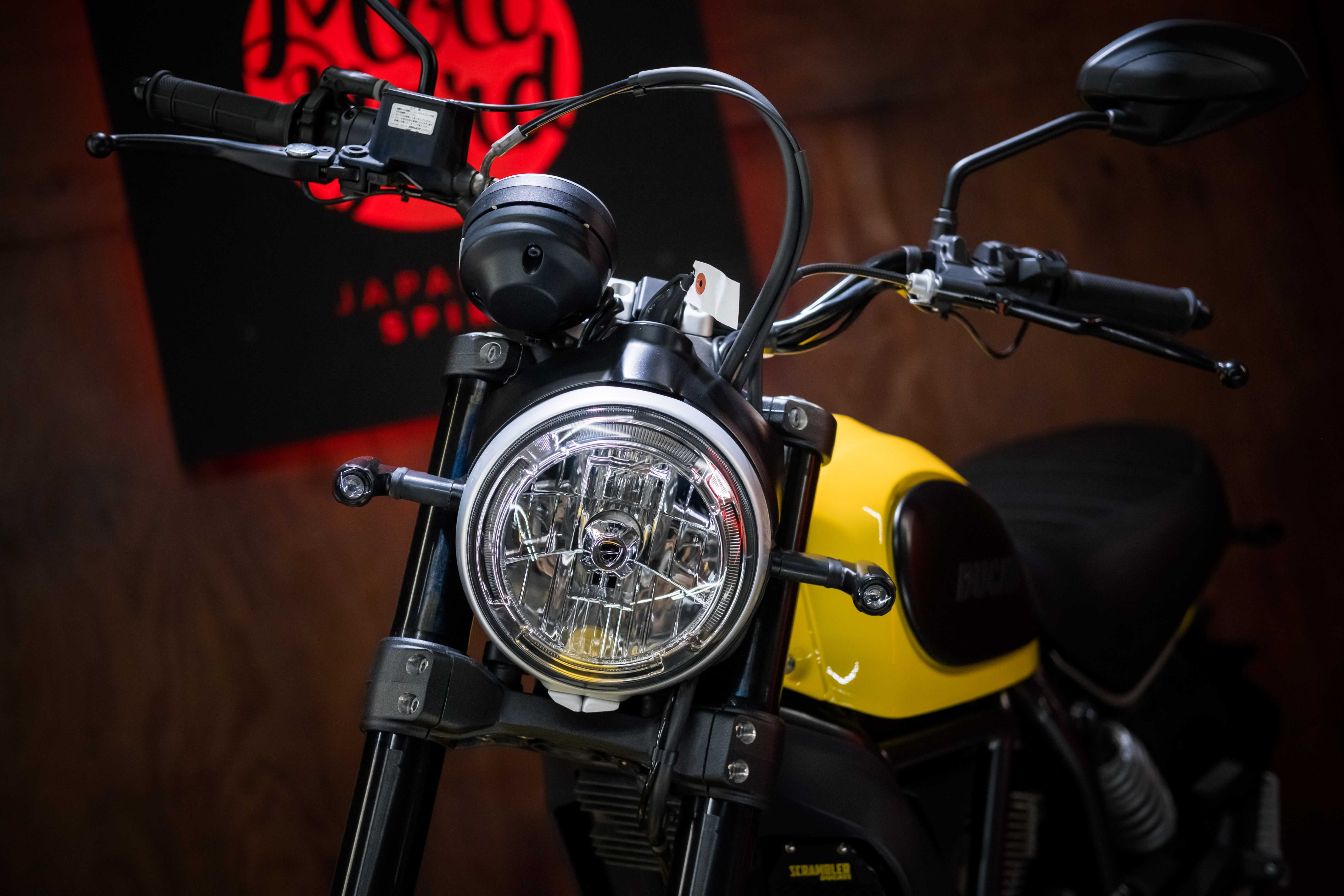 Продається Ducati Scrambler Icon ABS Стан Нового із Японії