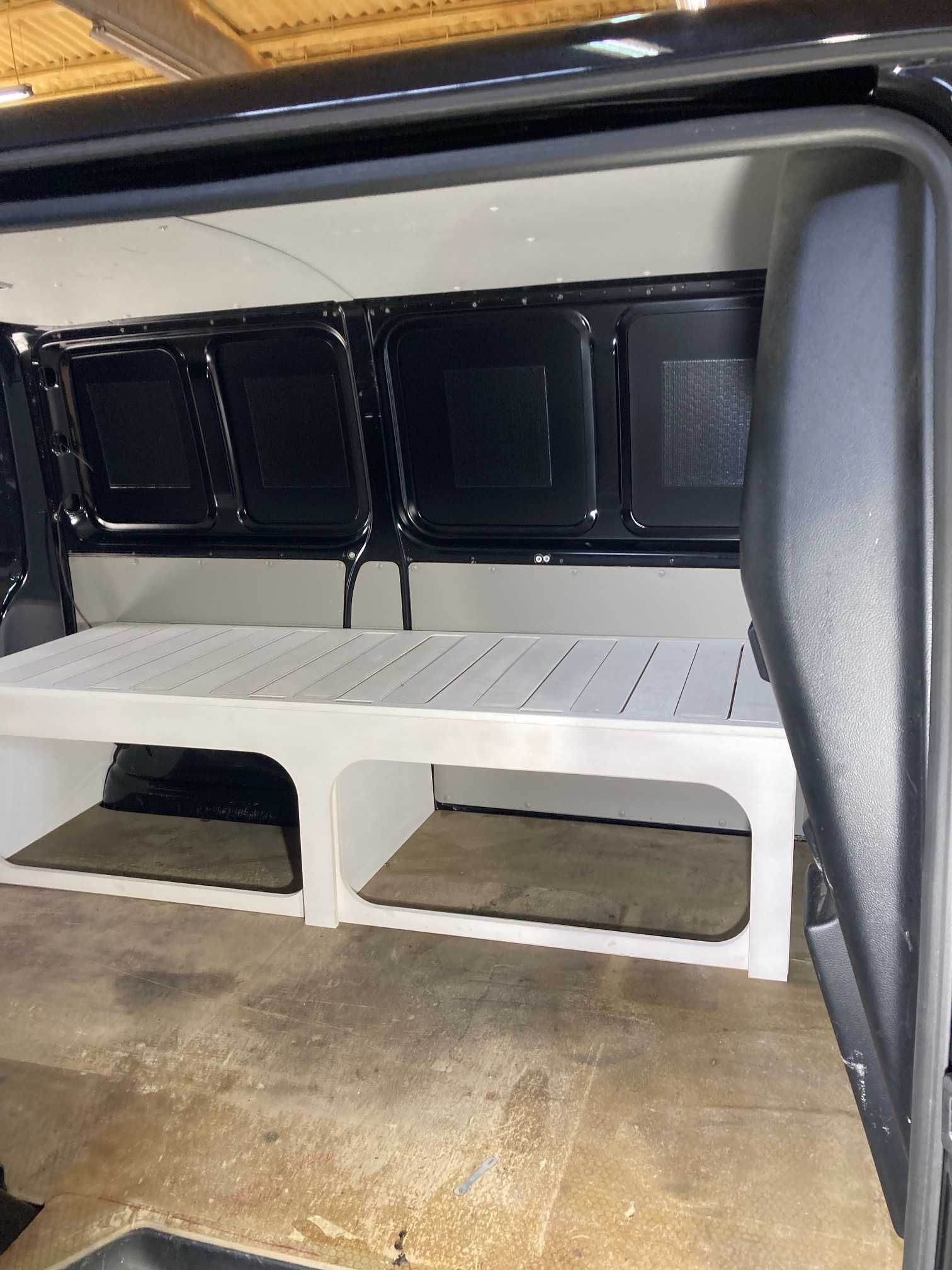 Cama extensível para carrinha