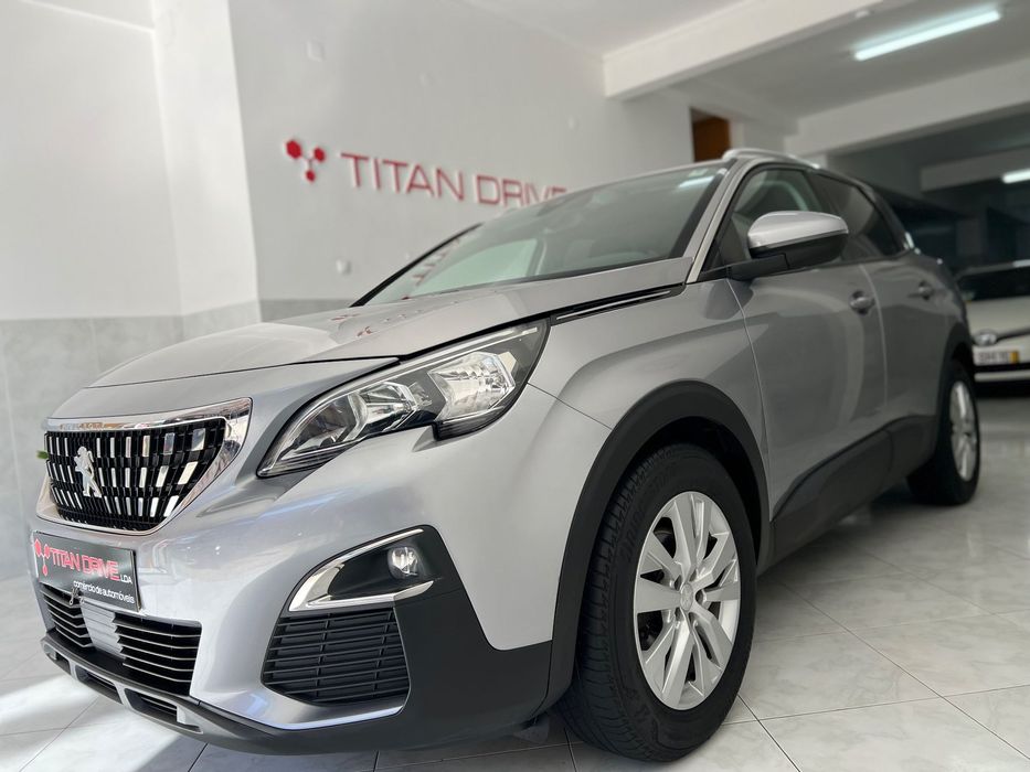 Peugeot 3008 1.5 BlueHDi Active
